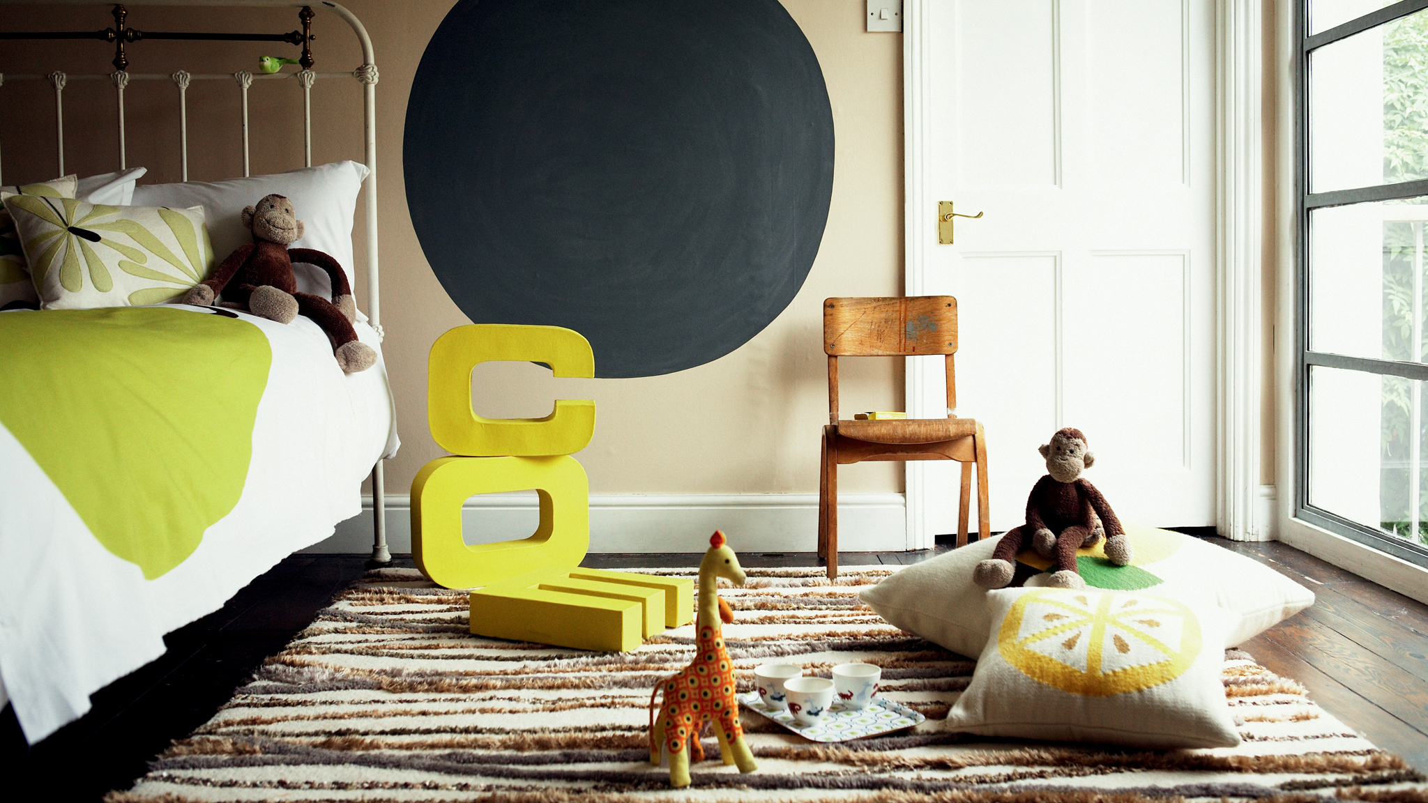 Chambre D Enfant Aux Couleurs Chaudes Et Lumineuses Avec Une Peinture Vert Et Jaune Duluxvalentine